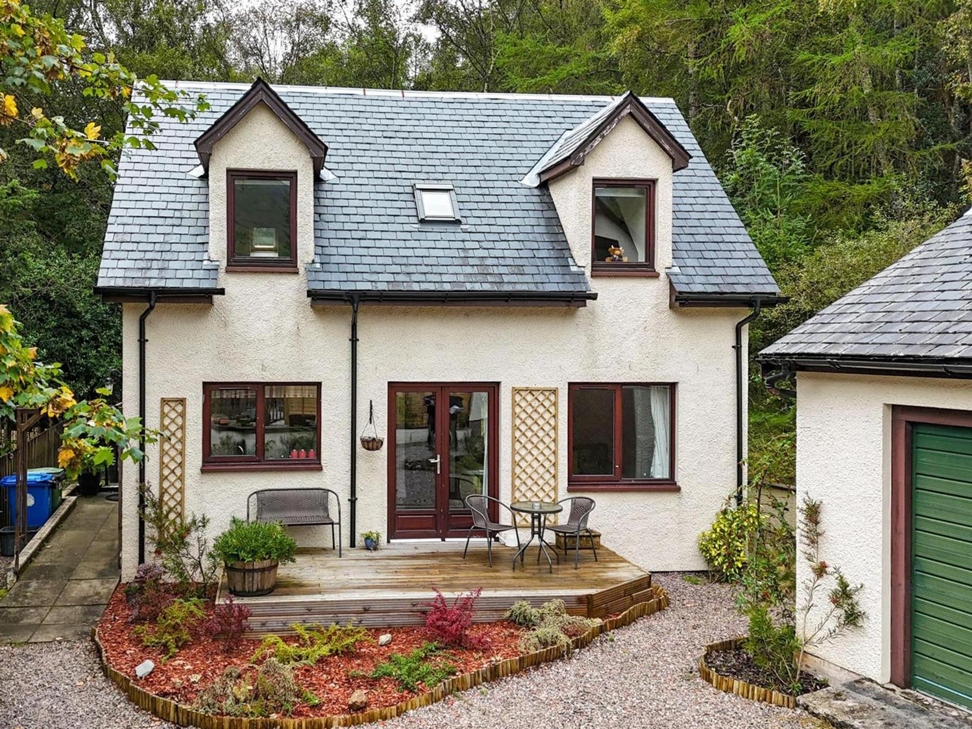 Pine Marten Cottage 巴拉胡利什 外观 照片